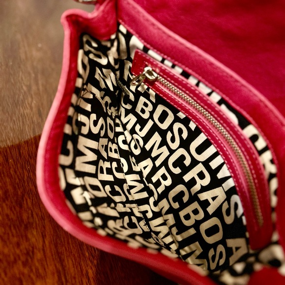 Like New! Marc Jacobs Red Crossbody Bag with Silver-Toned Hardware - 10 x 7.5 - Picture 5 of 5